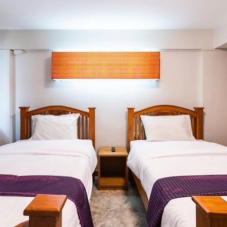 Go Inn Khaosan Road1 โกอินน์ ตรอกข้าวสาร1 Bangkok Bagian luar foto