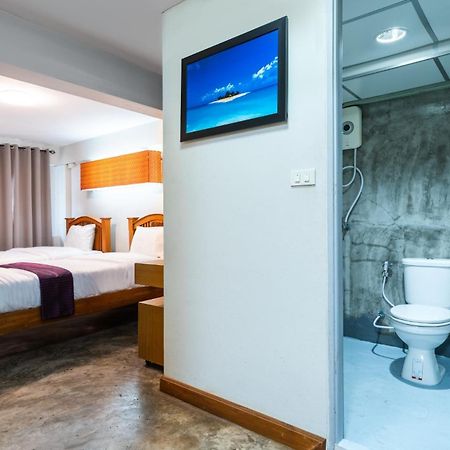 Go Inn Khaosan Road1 โกอินน์ ตรอกข้าวสาร1 Bangkok Bagian luar foto